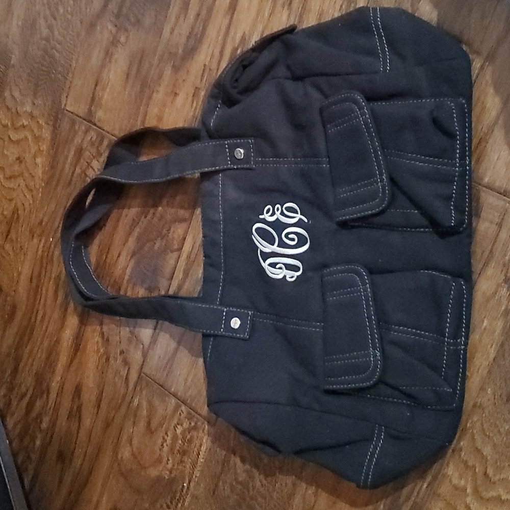 31 Casual Cargo Purse